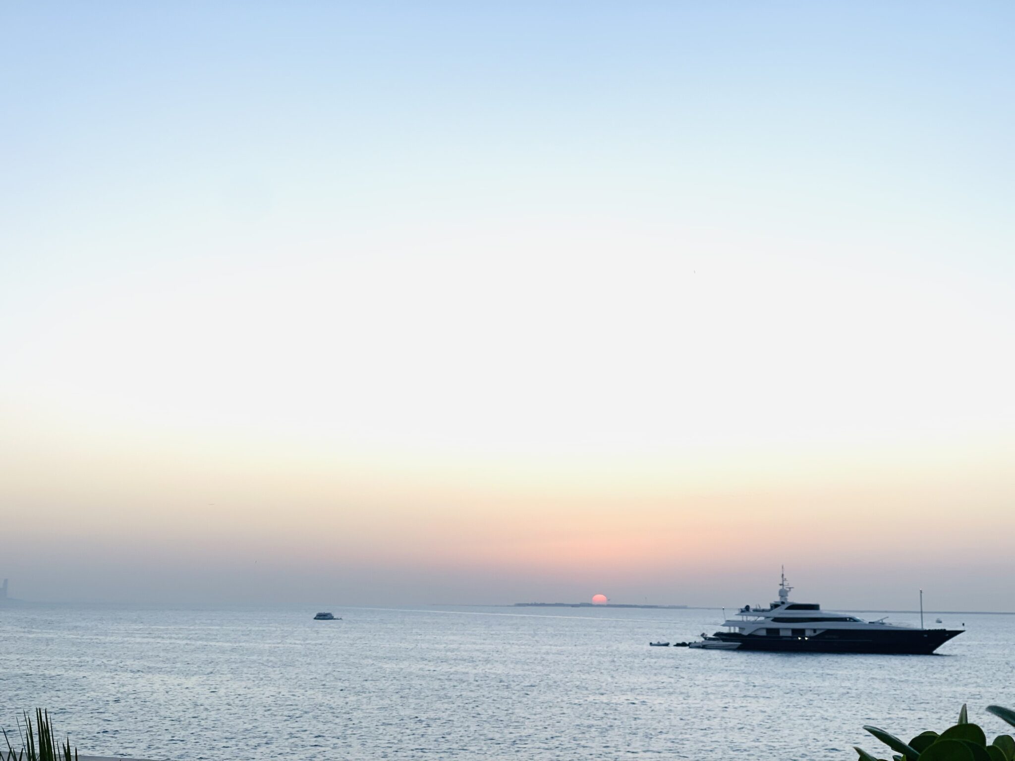 Закат над морем, вид из Bvlgari Resort Dubai